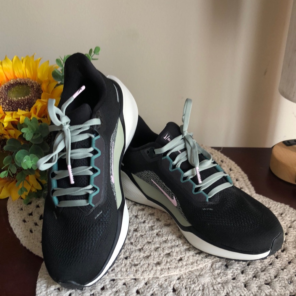 Nike Women's Black Sneakers with Mint and Pink Accents